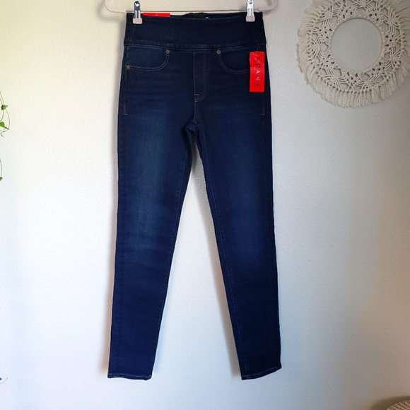 Spanx Signature Waist Skinny Jeans 